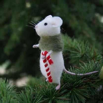 Handmade Mouse Bringing Holiday Cheer to Life