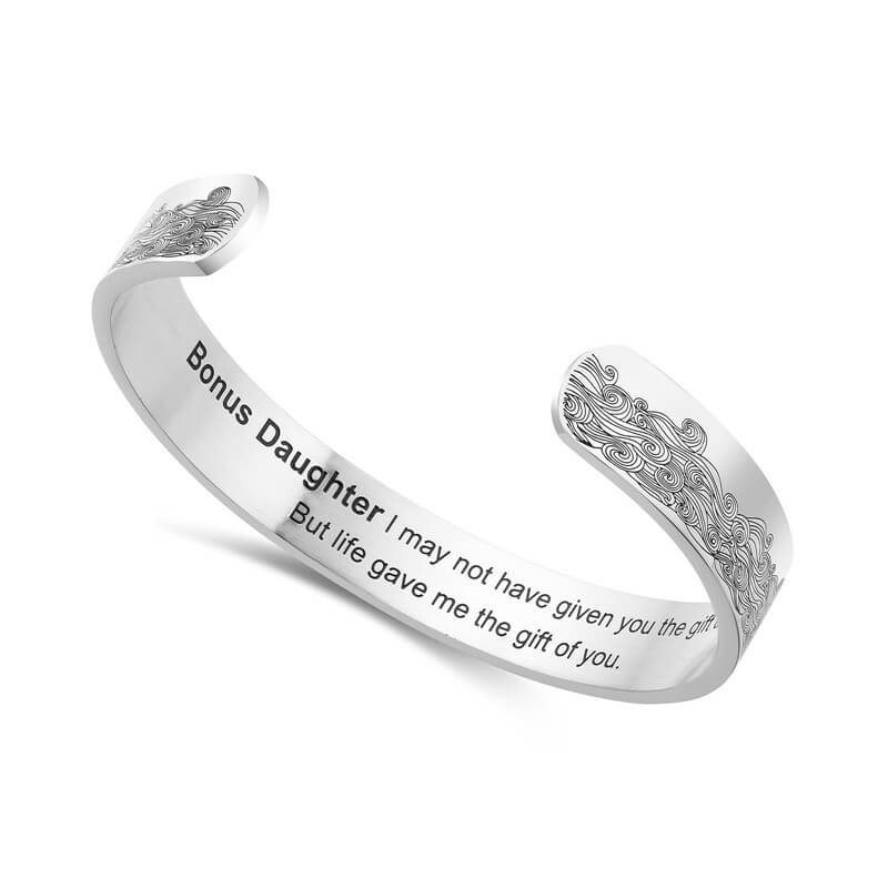 To My Bonus Daughter - "Life Gave Me the Gift of You" Bracelet