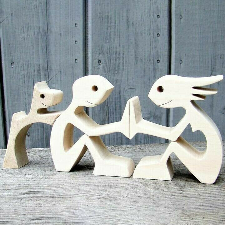 🐕Pet Lover's Carved Wood Sculpture